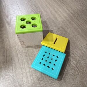 Lovevery wooden coin bank set babbler play set